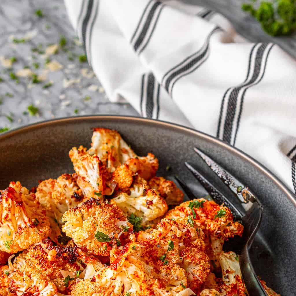 Roasted Parmesan Cauliflower: A Crispy, Flavorful Twist on a Classic Veggie